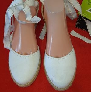 TOMMY HILFIGER LACE UP ESPADRILLES